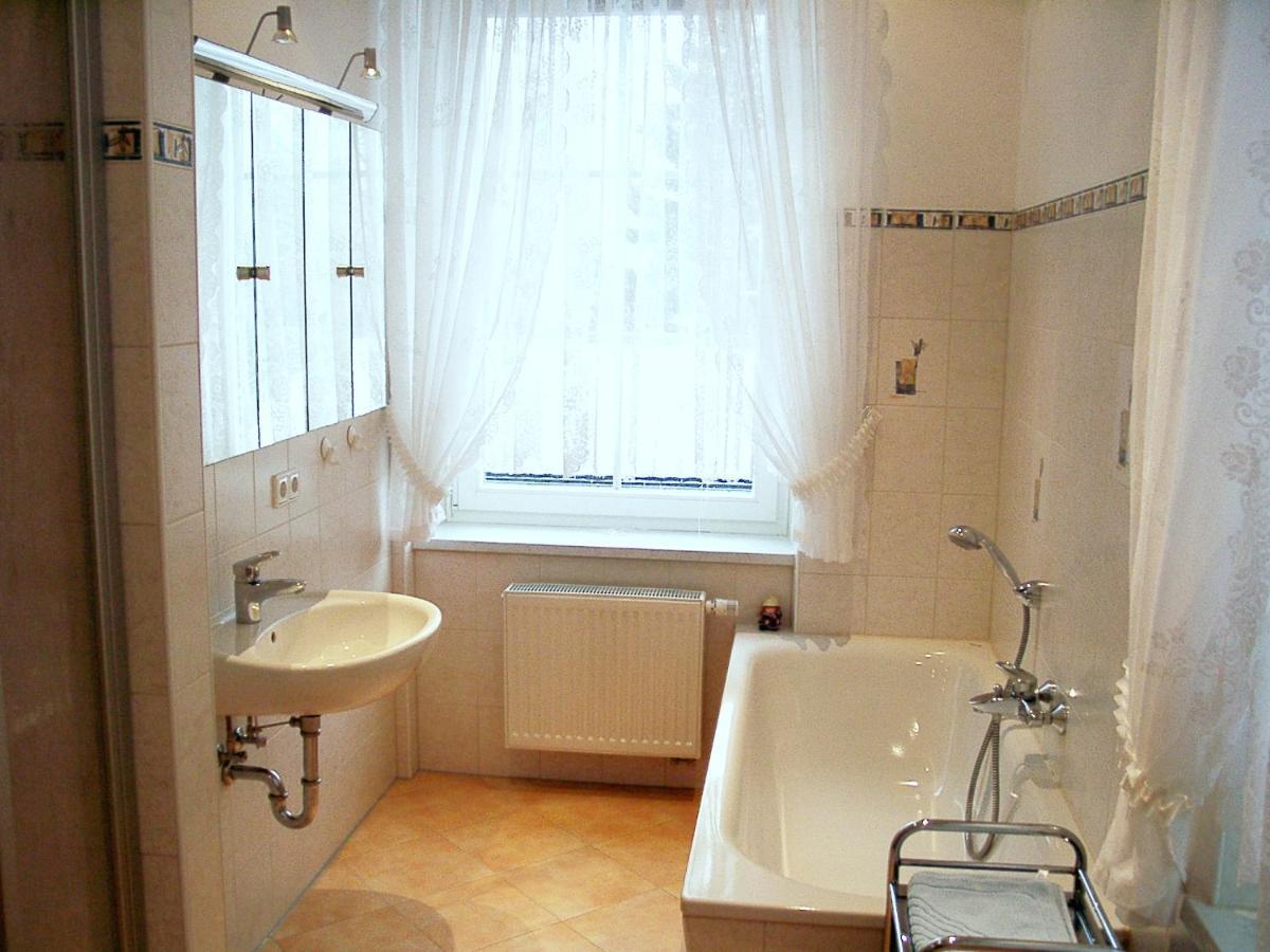 Villa Angelika Altenberg ภายนอก รูปภาพ